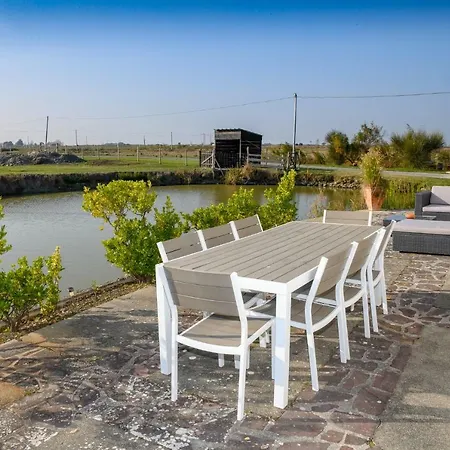 De La Grande Borderie