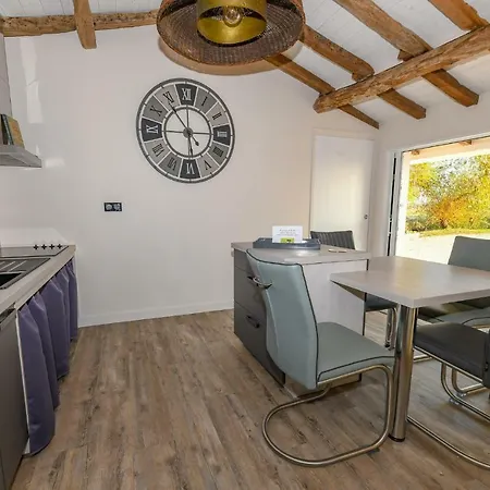 De La Grande Borderie Dom wakacyjny *