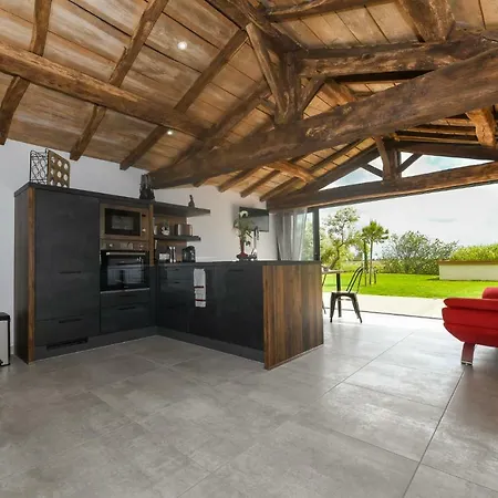 De La Grande Borderie Dom wakacyjny