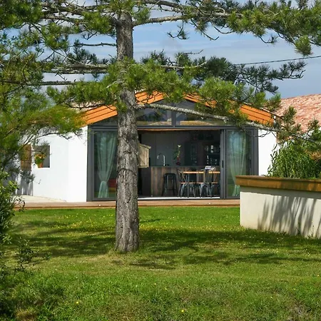 De La Grande Borderie