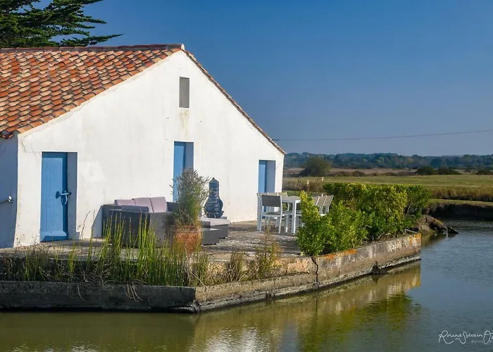 De La Grande Borderie Tatil Evi *