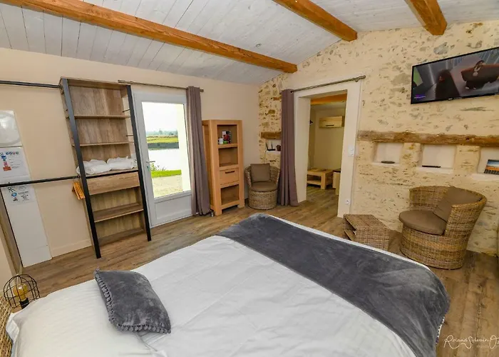 De La Grande Borderie Tatil Evi