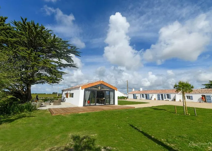 De La Grande Borderie *